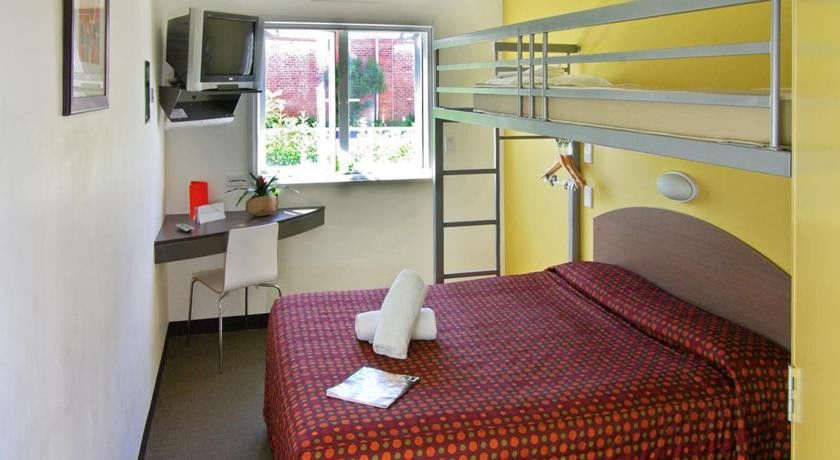 Ibis Budget Perth Airport Exterior foto