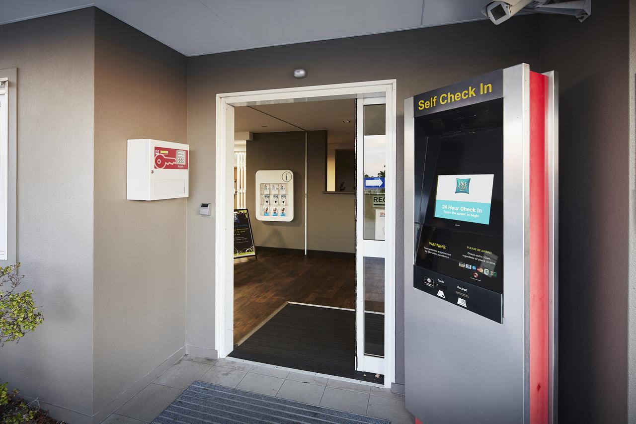 Ibis Budget Perth Airport Exterior foto