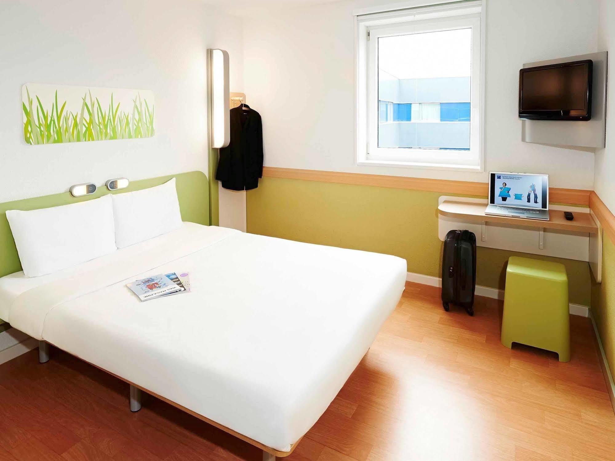 Ibis Budget Perth Airport Exterior foto